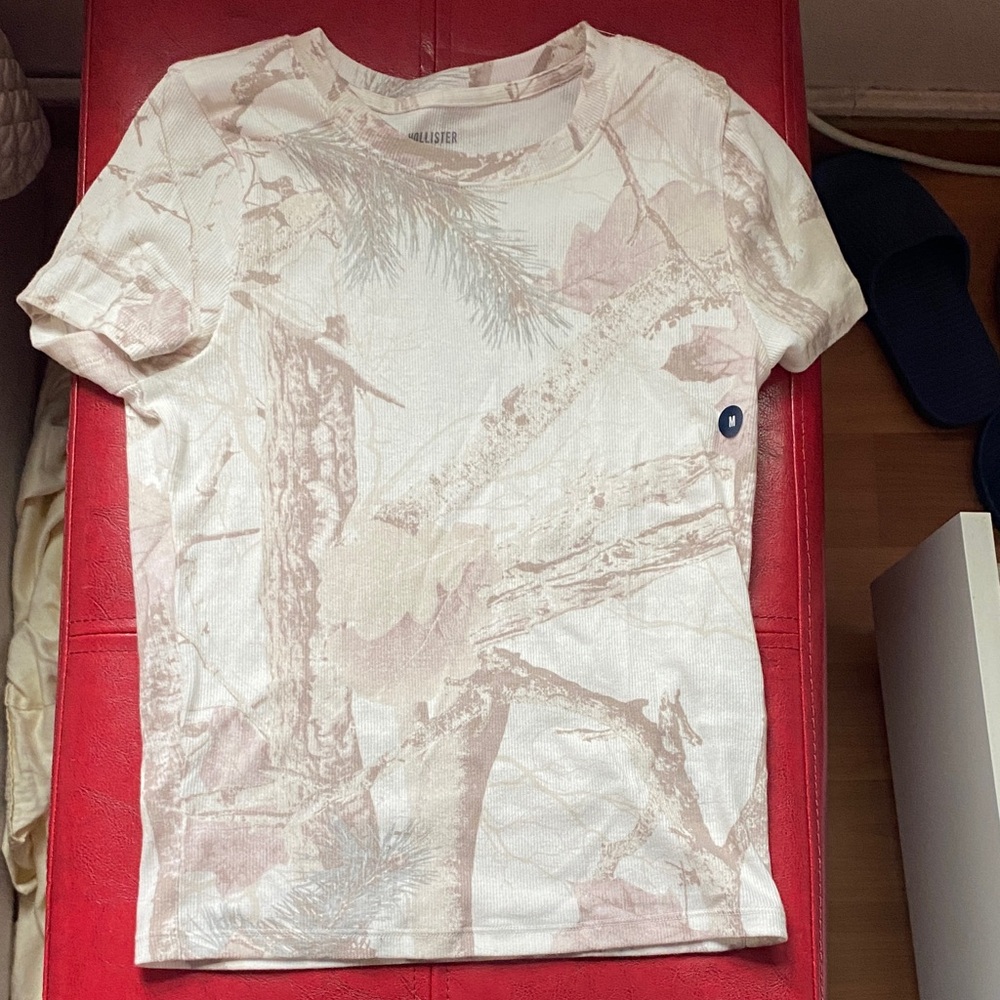 Hollister Beige and Brown Camouflage Tee